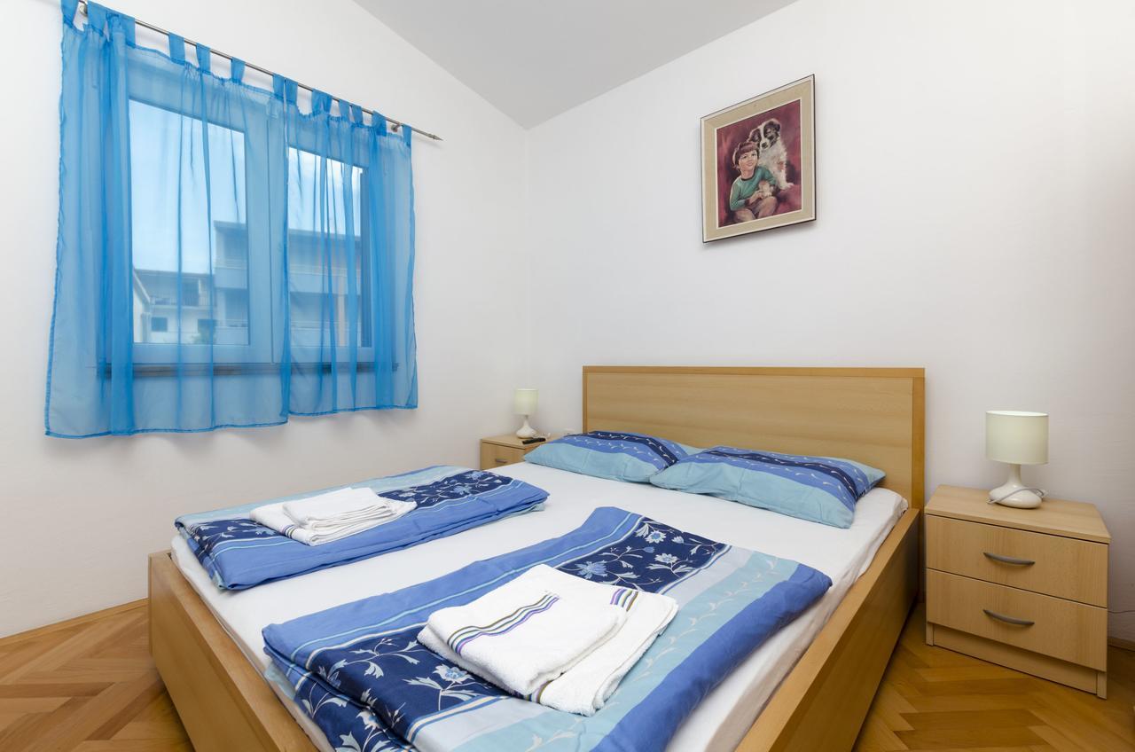 Apartment Brnabic Rogoznica  Exterior photo
